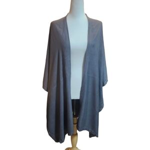 New, Oversized Cosmo's Gray Open-Front Kimono